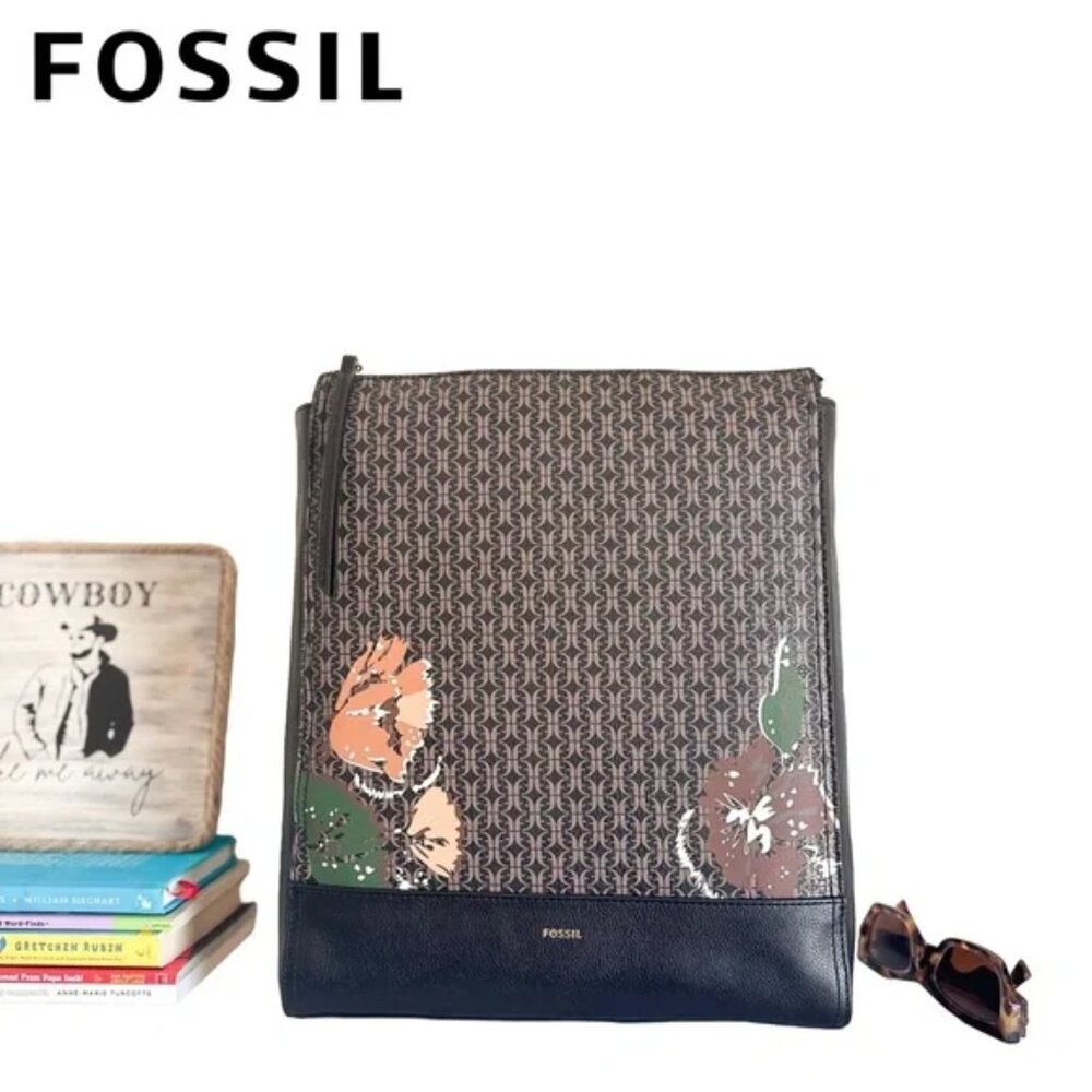 47 | 🍓Fossil Elina Backpack (Black Floral)